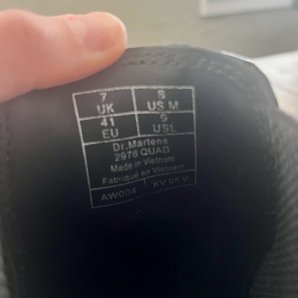 Dr. Marten Platform 2976 Smooth Leather Chelsea Boots - Picture 6 of 6